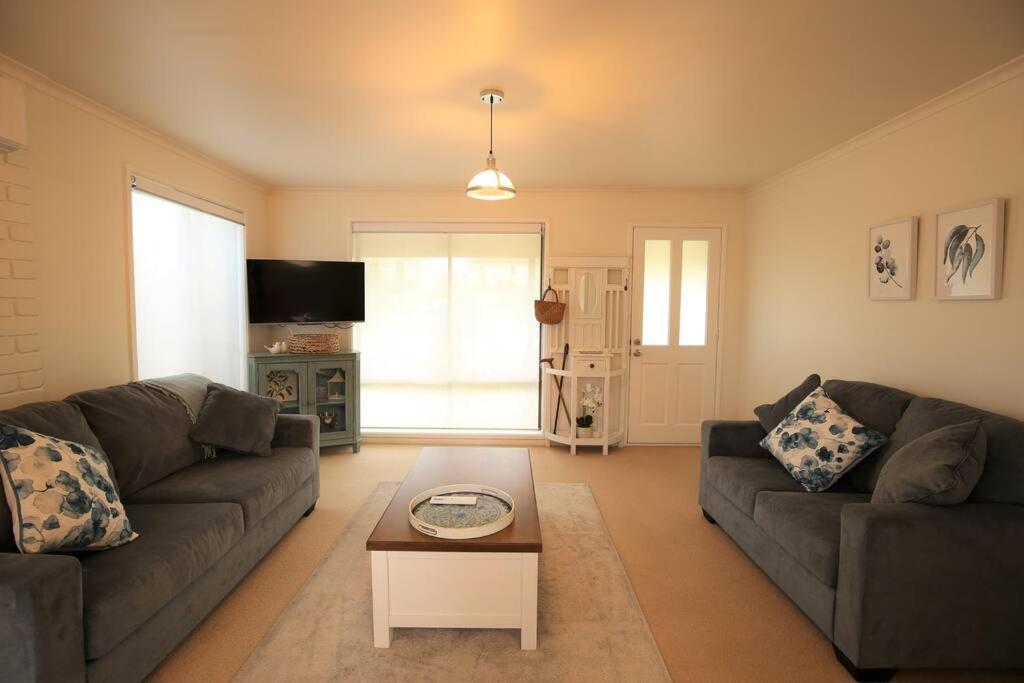 Bridgecroft - Cosy 2 Bedroom Richmond